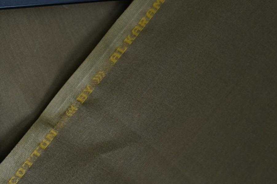 Men’s Unstitched Hard Cotton Plain Suit