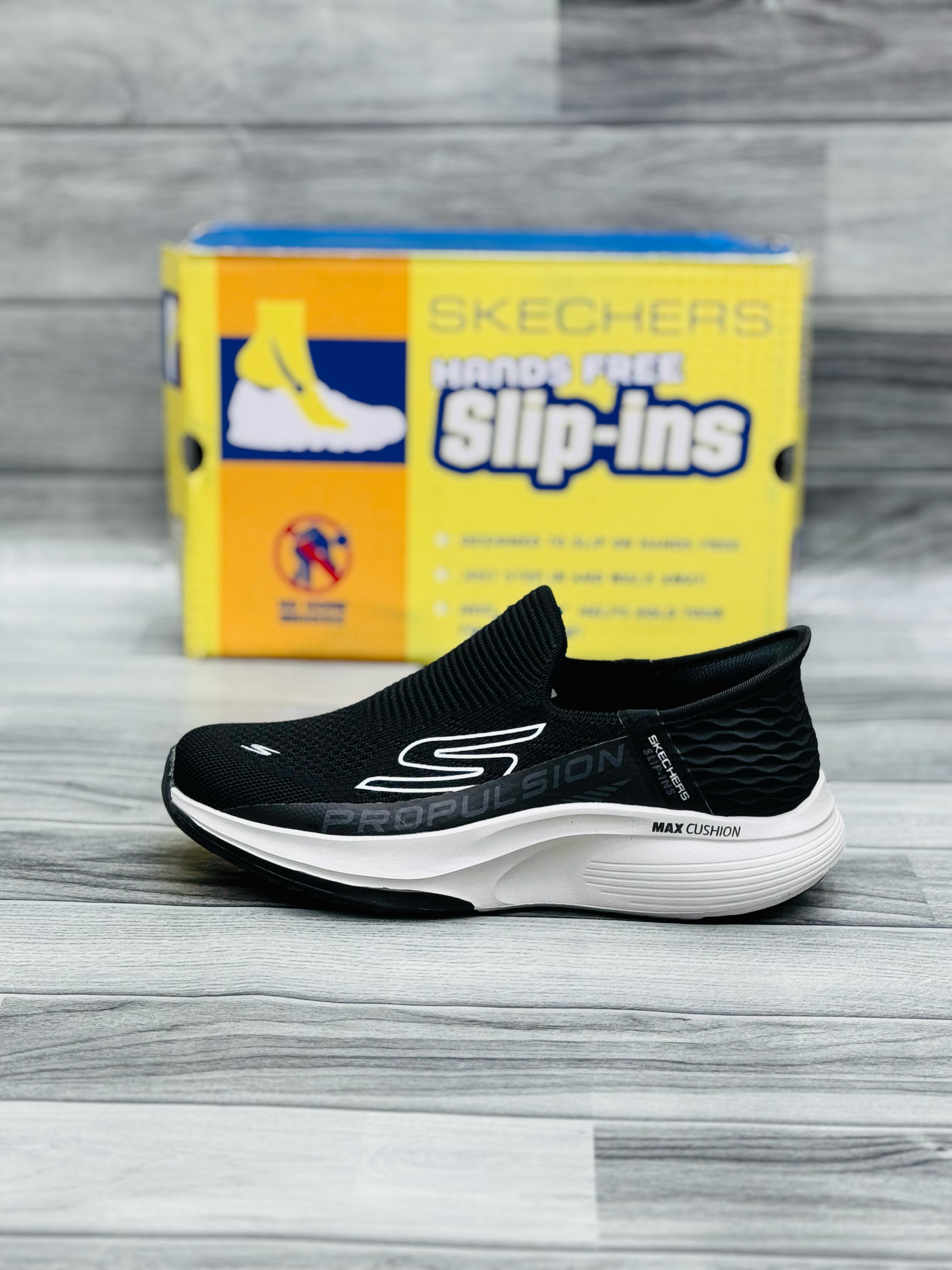 Skecher Foam Memory slip in 