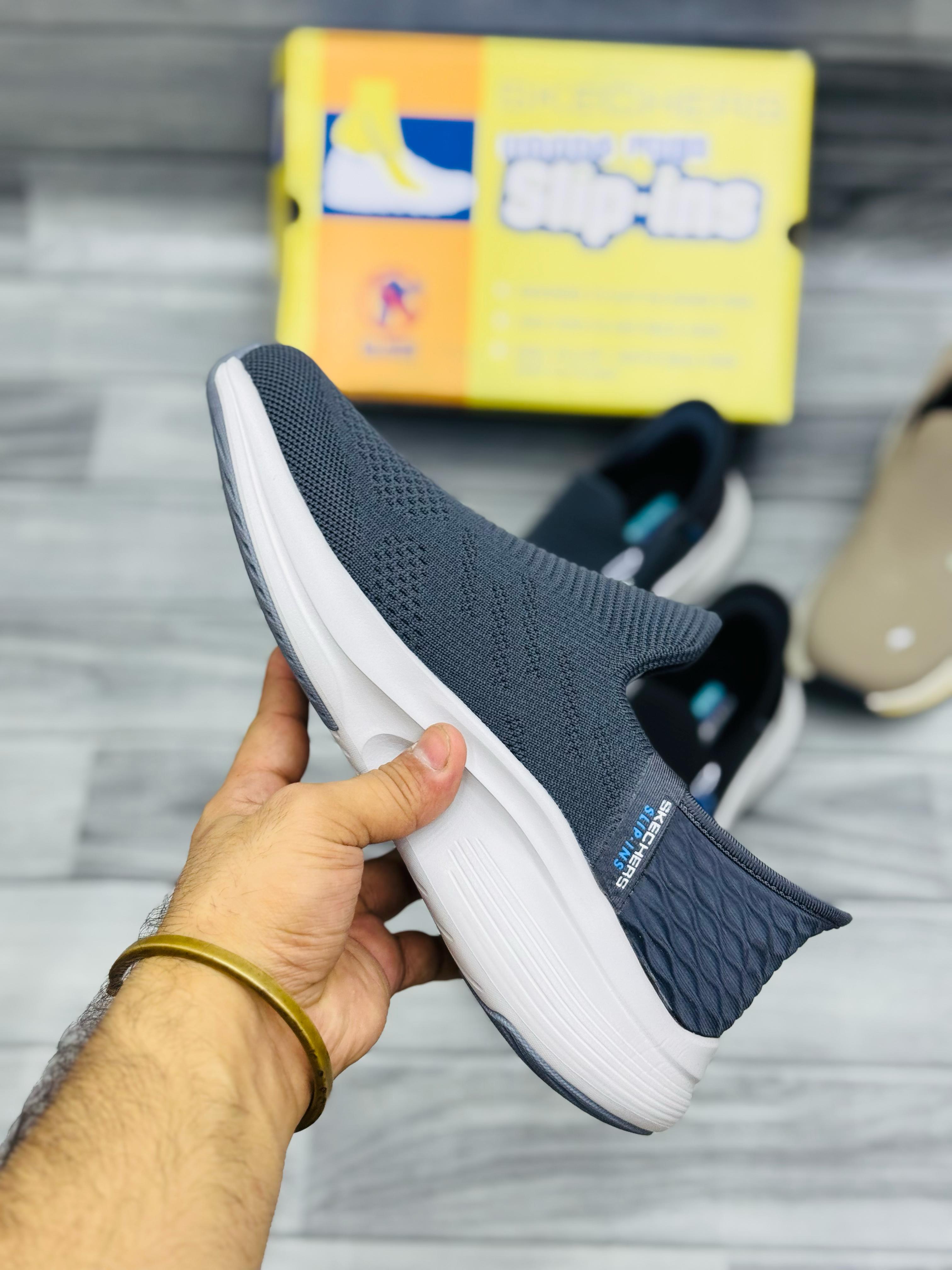 SKECHERS Foam Memory slip in