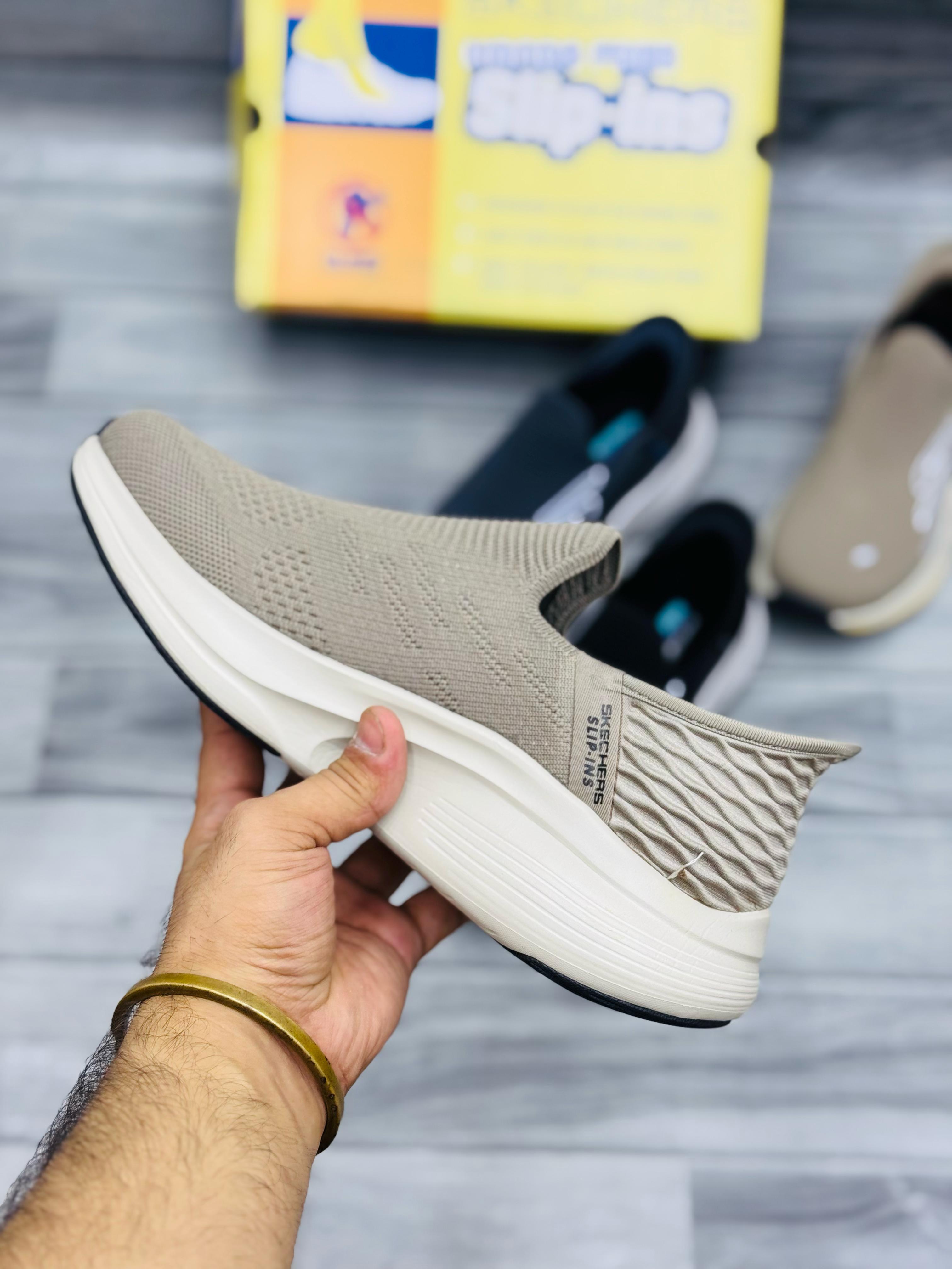 :SKECHERS Foam Memory slip in