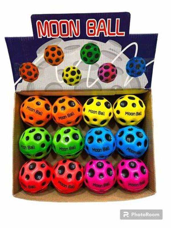 High Bouncing Moon Balls 