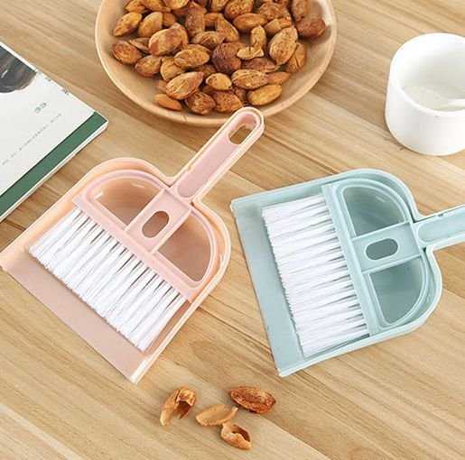 Set of Mini Hand Brush and dustpan 
