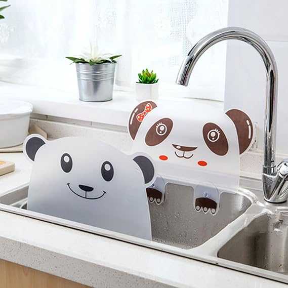 Panda Kitchen Sink Splash Guard – Water Splash-Proof Silicone Barrier