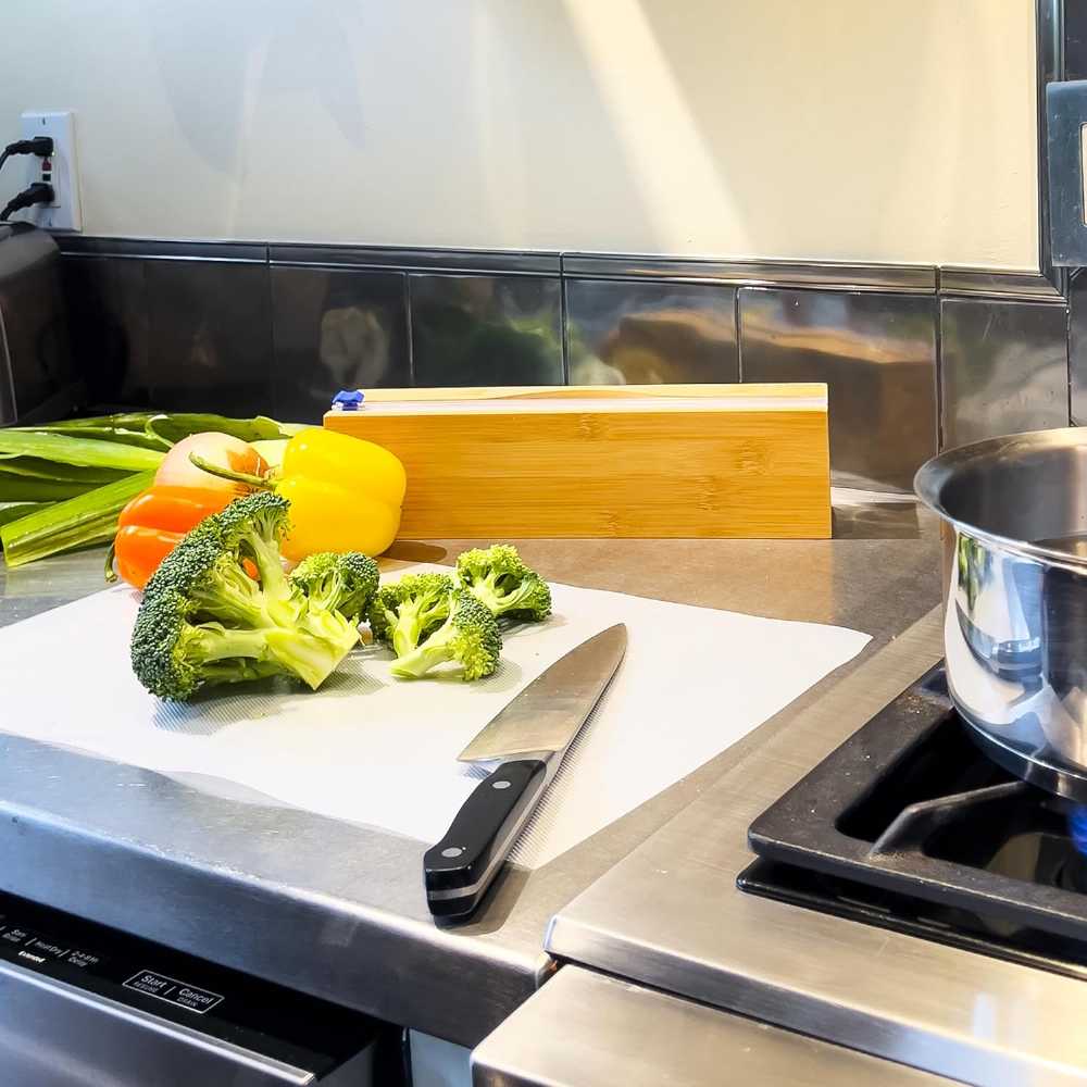 Disposable Cutting Board Mats – Flexible Chopping Sheets with Sliding Cutter