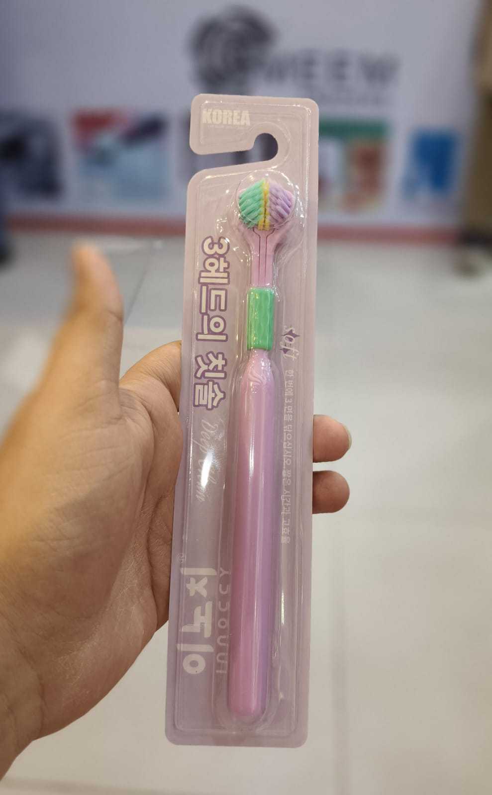 Three Sided Toothbrush Soft Bristles Gentle Clean Replaceable Heads 360-Degree Coverage Toothbrush