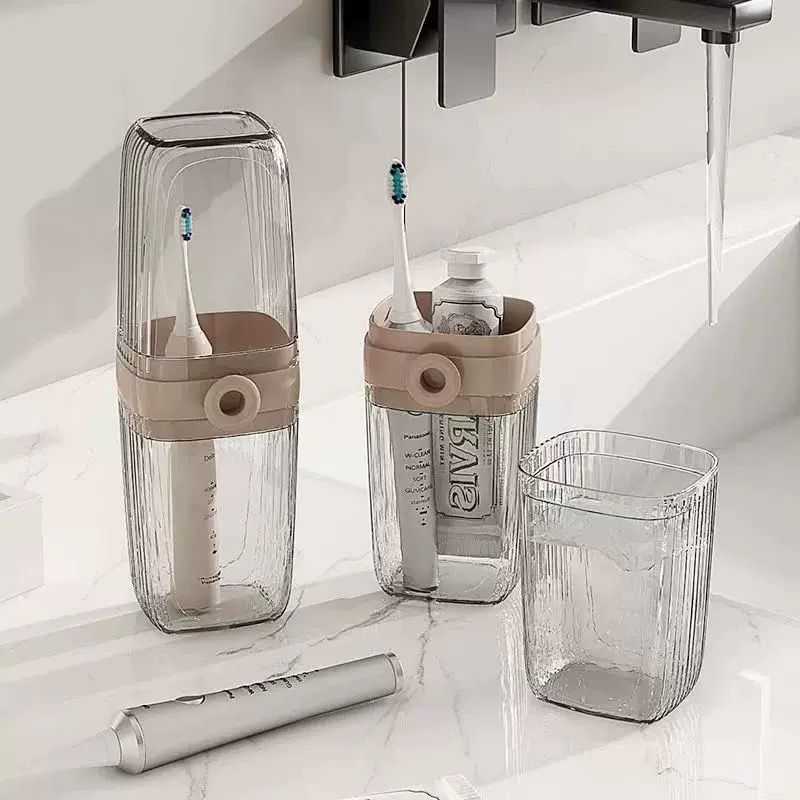 Portable Travel Makeup Brush Holder – Silicone Organizer with Magnetic Closure