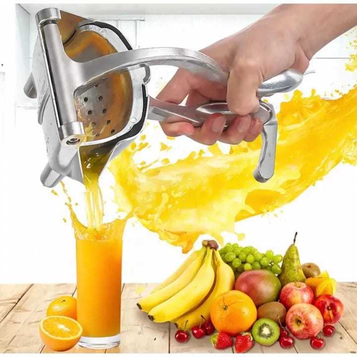 Strong Metal Hand Juicer – Small Size Manual Citrus Press for Daily Use