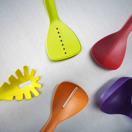 5-Piece Shark Design Kitchen Utensil Set – Creative Non-Stick Cooking Tools