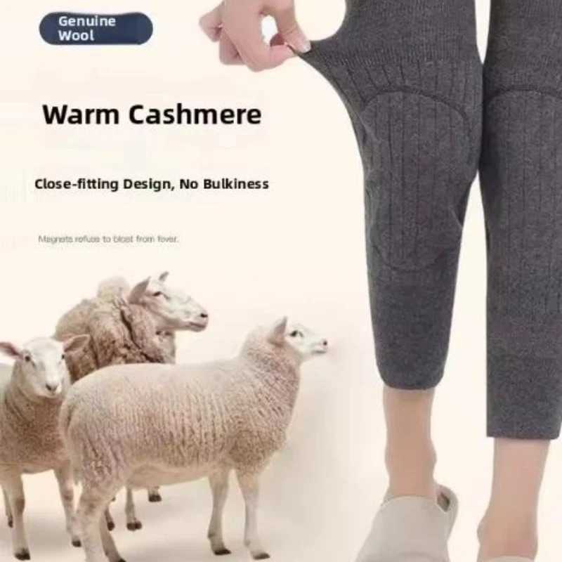 1 Pair Thermal Knee Pads for Arthritis Pain Winter Faux cashmere Knee Warmers Unisex Thicken Elastic Knee Sleeves for Warmth